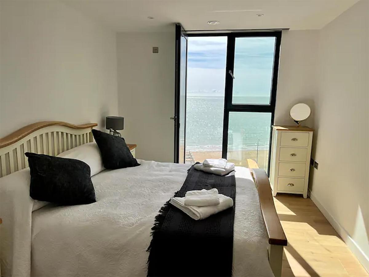Sohot Stays Royal Sands Seaview Apt Free Parking Sleeps 4 Ramsgate Exteriér fotografie